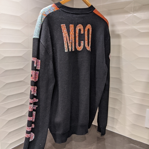 💲SOLD 💲McQueen crew neck sweater - Picture 4 of 6